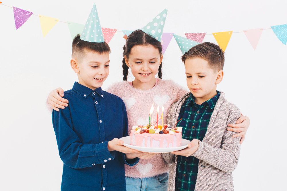 🎂 Birthday Wishes: Heartfelt Messages for Friends, Family, Colleagues, and Kids